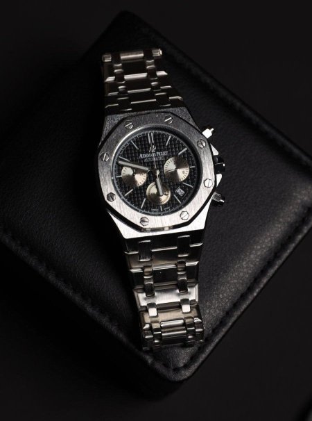 שעון Audemars Piguet יוקרתי + קופסה איכותית