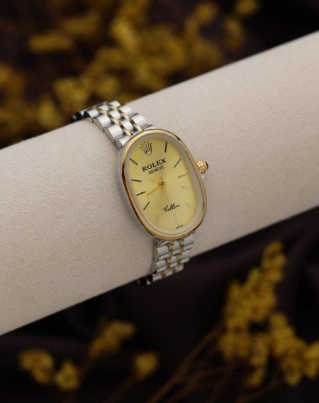 שעון רולקס יוקרתי + קופסה איכותית