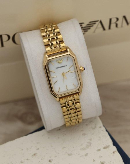 שעון Armani יוקרתי + קופסה איכותית