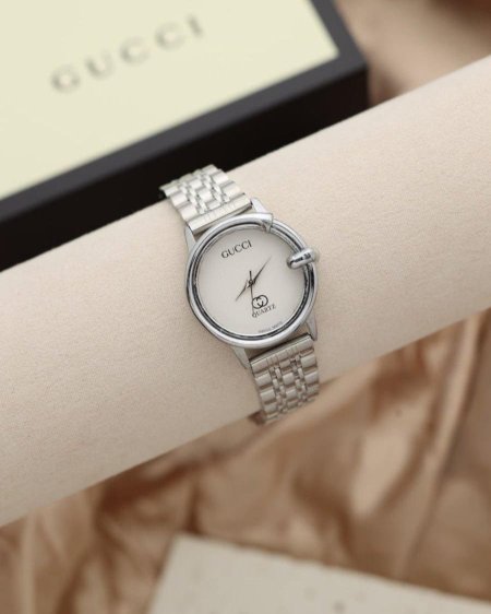 שעון Gucci יוקרתי + קופסה איכותית
