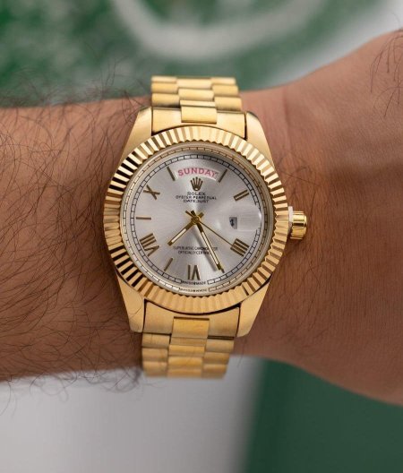 שעון רולקס יוקרתי + קופסה איכותית