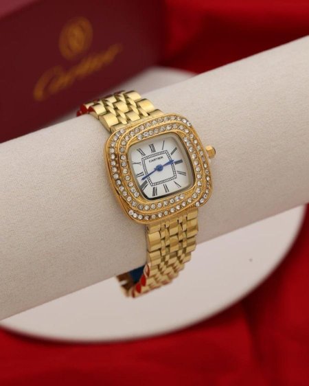 שעון Cartier יוקרתי + קופסה איכותית