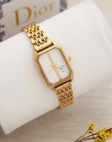 שעון Dior יוקרתי + קופסה איכותית