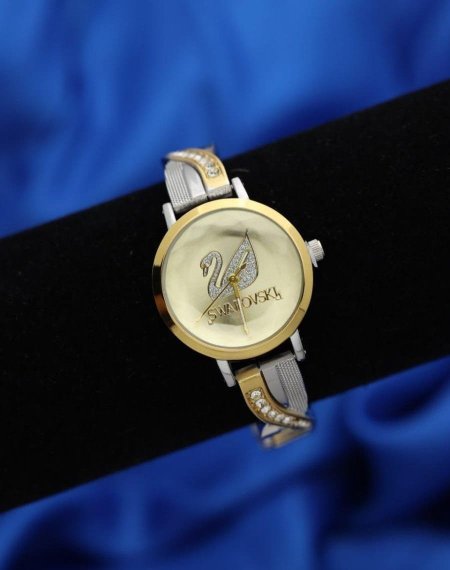 שעון Swarovski יוקרתי + קופסה איכותית