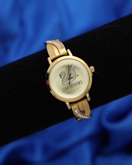 שעון Swarovski יוקרתי + קופסה איכותית