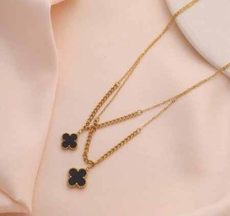 שרשרת יוקרתית בעיצוב אלגנטי