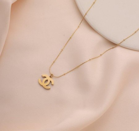 שרשרת יוקרתית בעיצוב אלגנטי