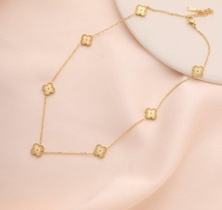 שרשרת יוקרתית בעיצוב אלגנטי