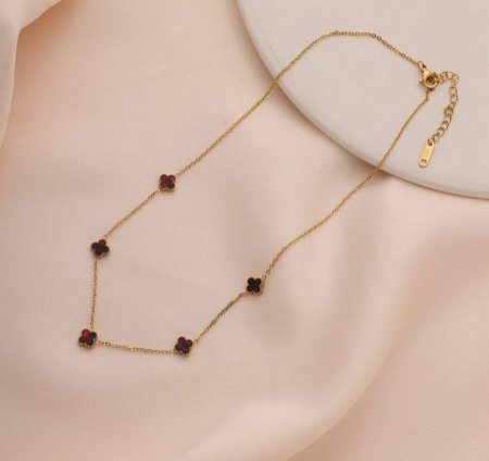 שרשרת יוקרתית בעיצוב אלגנטי