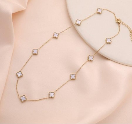 שרשרת יוקרתית בעיצוב אלגנטי