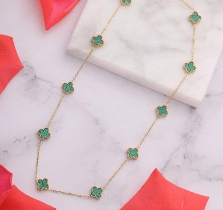 שרשרת יוקרתית בעיצוב אלגנטי