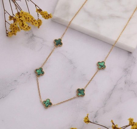 שרשרת יוקרתית בעיצוב אלגנטי