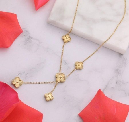 שרשרת יוקרתית בעיצוב אלגנטי