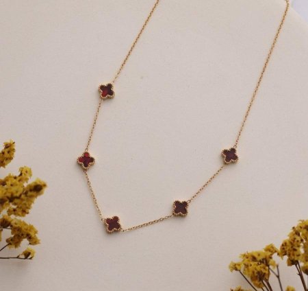 שרשרת יוקרתית בעיצוב אלגנטי