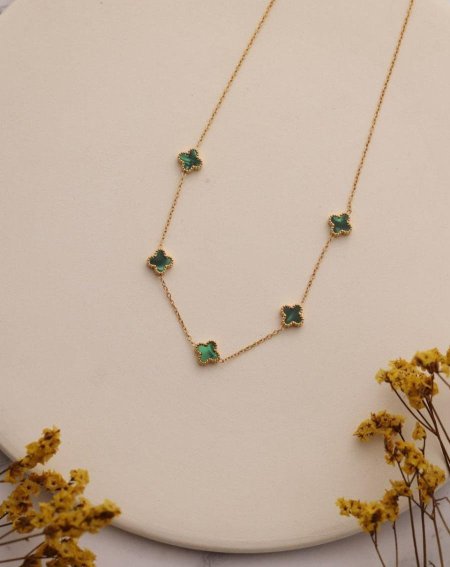 שרשרת יוקרתית בעיצוב אלגנטי