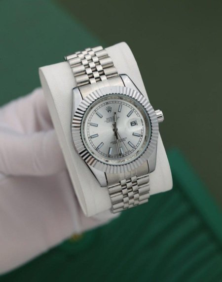 שעון רולקס יוקרתי + קופסה איכותית