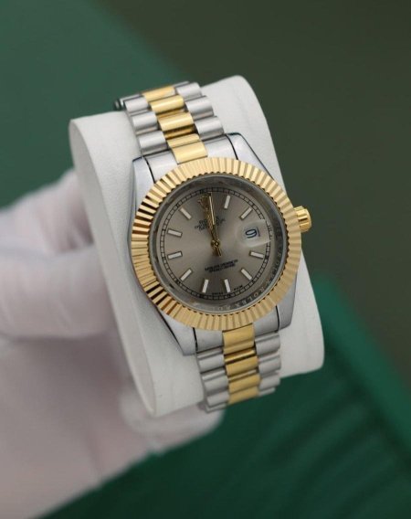 שעון רולקס יוקרתי + קופסה איכותית