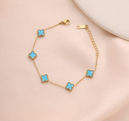 צמיד יוקרתי בעיצוב עדין ומרהיב