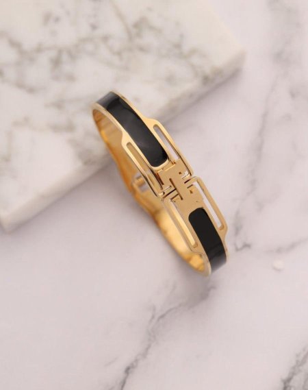 צמיד יוקרתי בעיצוב עדין ומרהיב