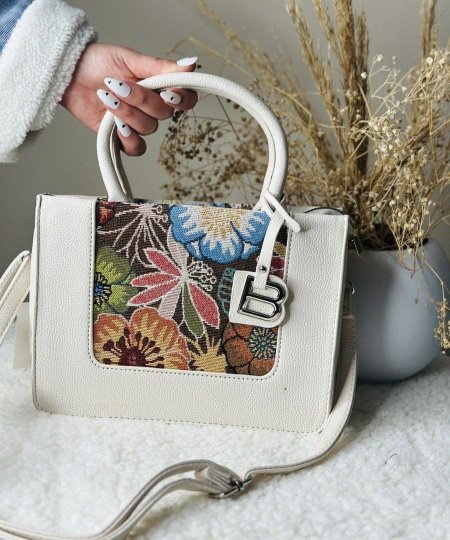 תיק יוקרתי בעיצוב מרשים ונוחות מושלמת