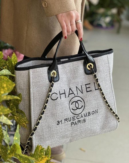 תיק יוקרתי בעיצוב מרשים ונוחות מושלמת